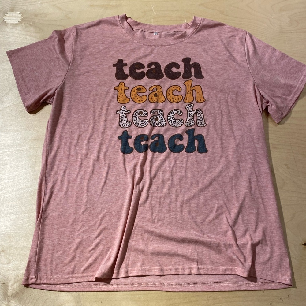 Teach Pink Graphic T-Shirt 2XL (GD)